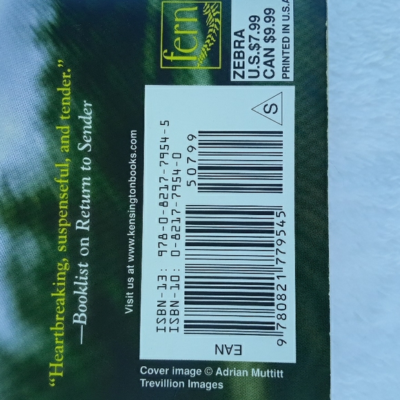 Betrayal, a paperback book written by Fern Michaels Copyright 2011 - Picture 3 of 6